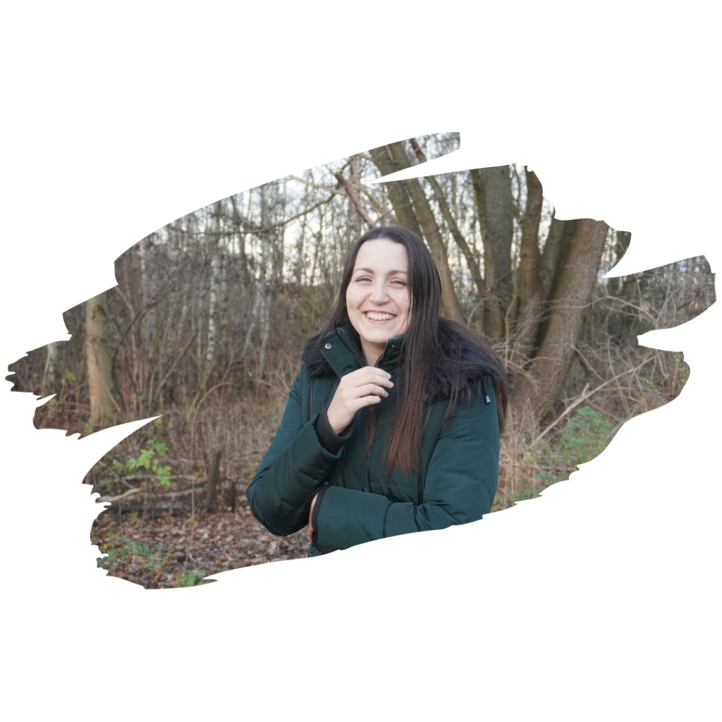 Svenja im Wald
